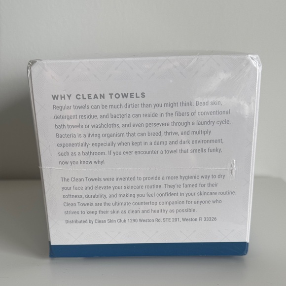 White Clean Towels XL - Picture 3 of 4